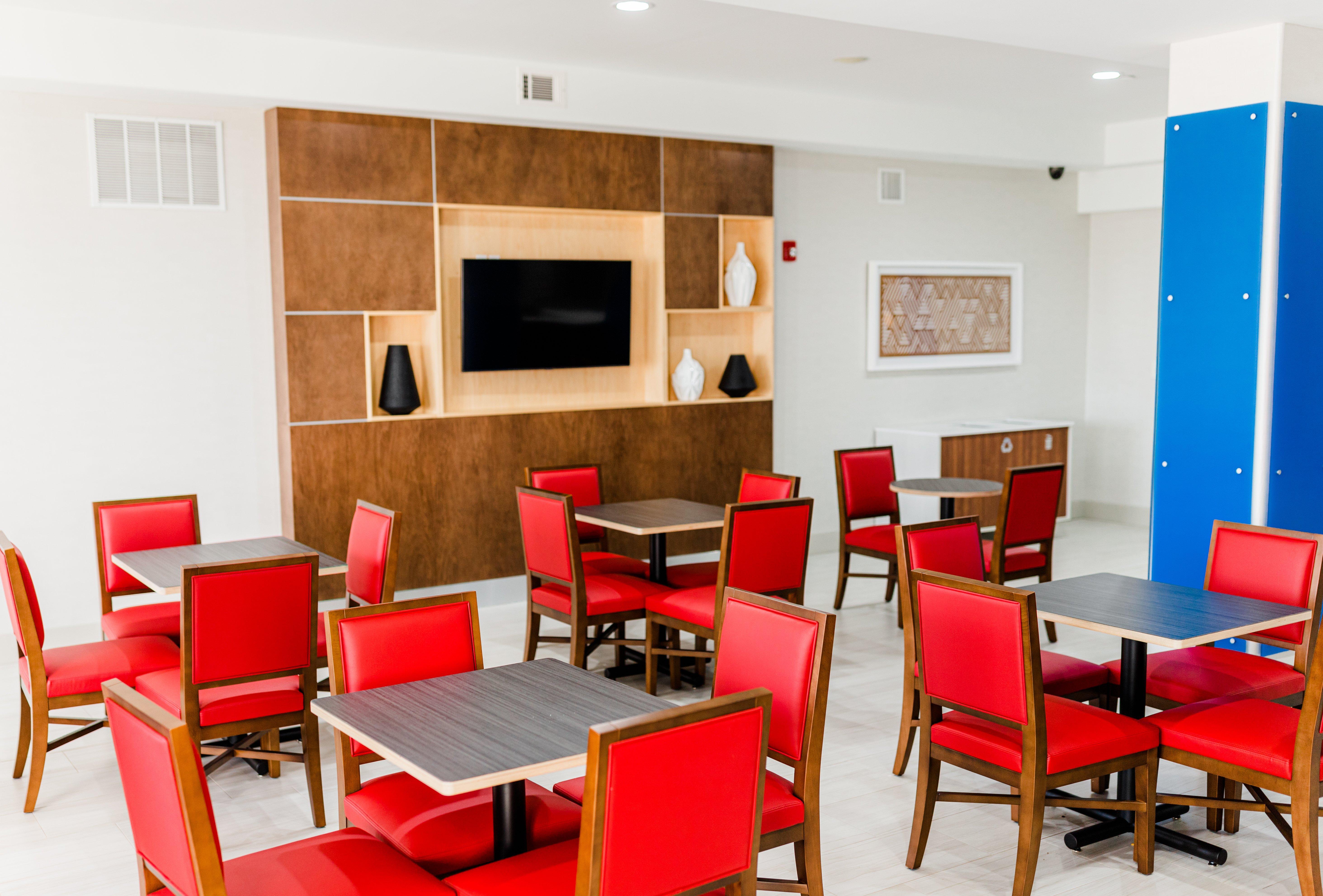 Holiday Inn Express - Andalusia By Ihg Ngoại thất bức ảnh